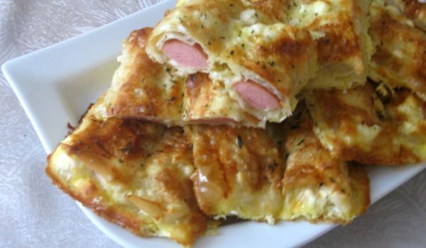 Кренвиршки с яйца и сирене