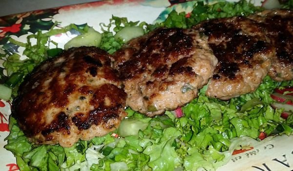 Кръчмарски пикантни кюфтета