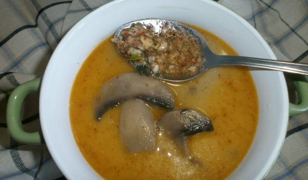 Куманова гъбена чорбица