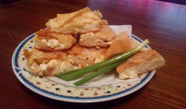 Къпана баница с готови кори без яйца