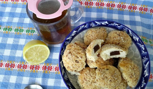 Курабийки с мармалад и орехи