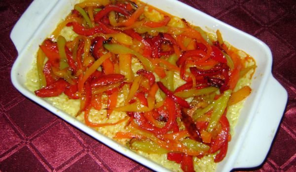 Къри ориз с пържени чушки