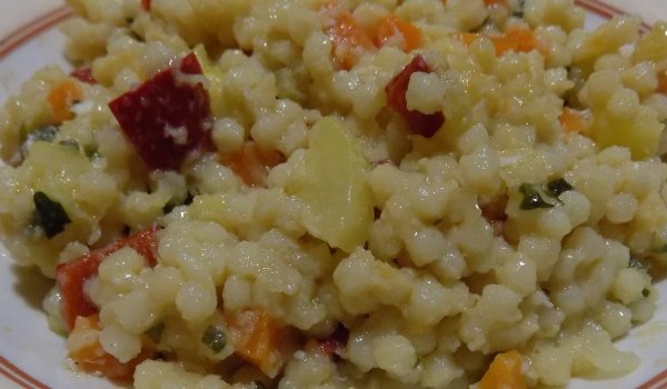 Кускус с тиквичка и яйце