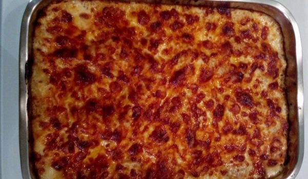 Лазаня със сос Бешамел, кайма и гъби