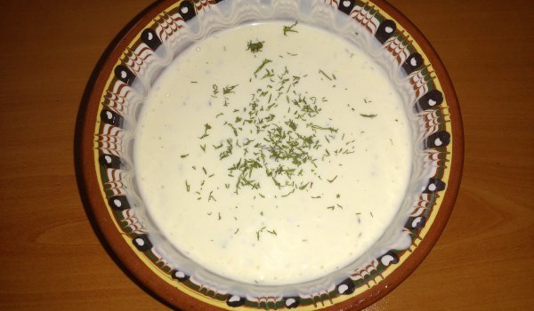 Лесен чеснов сос