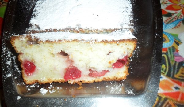 Лесен сладкиш с цели череши
