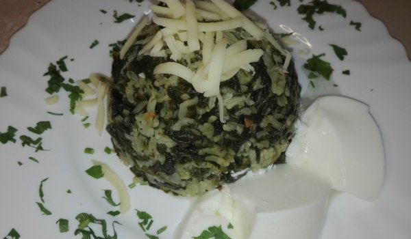 Лесен спанак с ориз на фурна