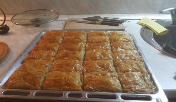 Лесна баклава с орехи