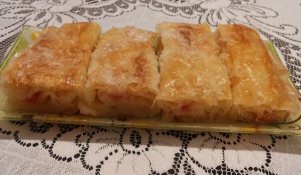 Лесна баница с локум