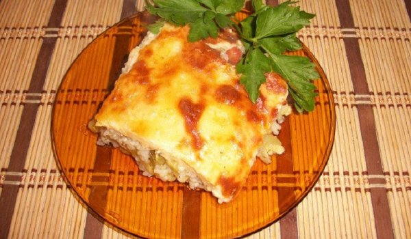 Лятна мусака от тиквички, ориз и моркови
