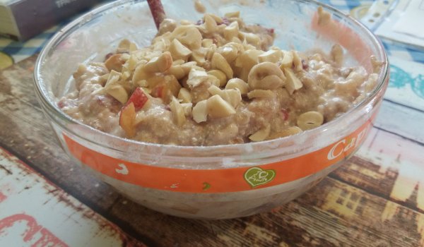Лятна закуска с малини и кашу