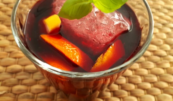 Лятно вино (Tinto de Verano)