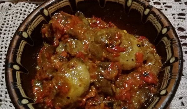 Лютика с дробчета