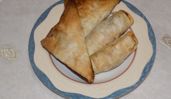 Лучени банички с шарена сол