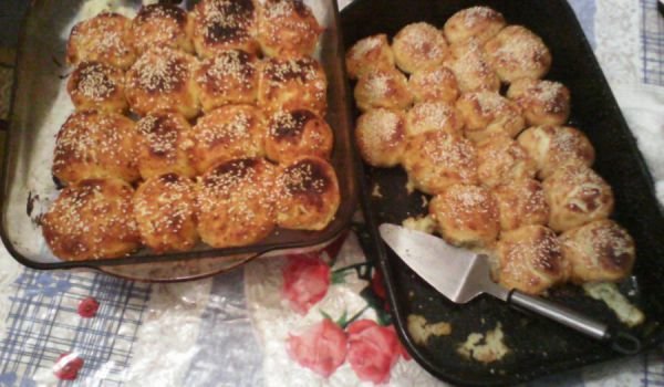 Маймунски хляб с лютеница