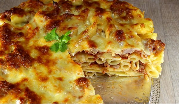 Макаронена торта с кайма