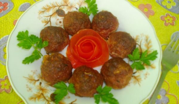 Малки печени кюфтенца