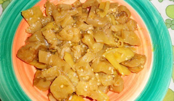 Маринована патладжанена туршийка