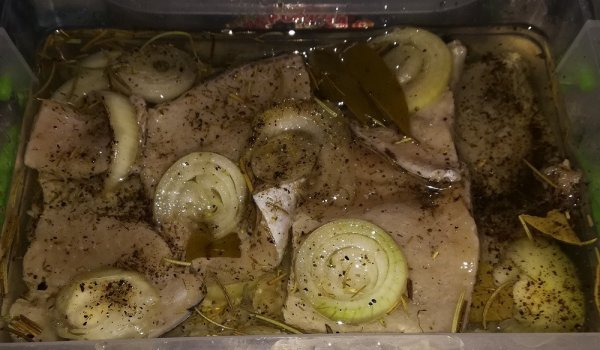 Маринована пъстърва