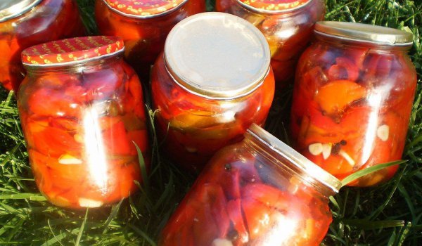 Мариновани камби в буркани