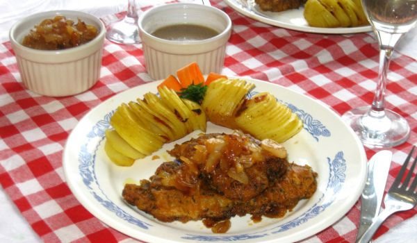 Мариновани пържоли в тъмна бира