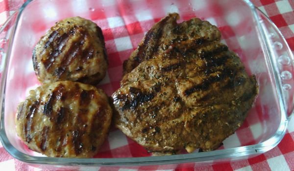 Мариновани свински пържоли с уиски