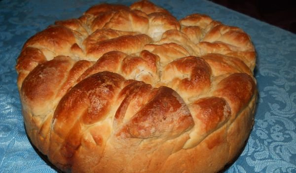 Маслена питка със сиренце