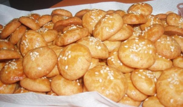 Маслени соленки със сирене