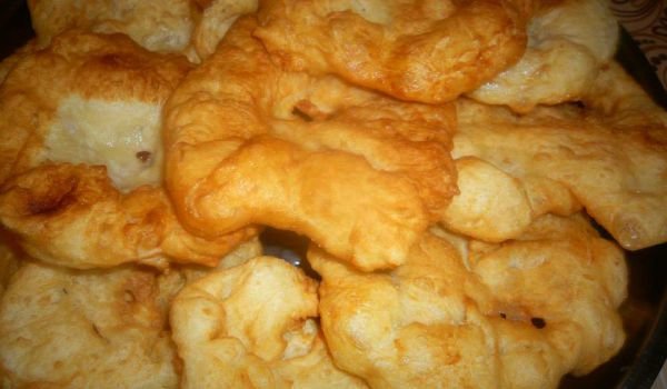 Мекици с кисело мляко