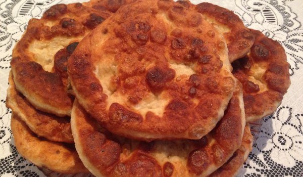 Мекици с лимец и семена