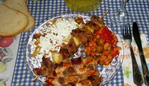Месни плетеници на скара