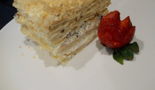 Милфьой с маскарпоне и шоколадови парченца