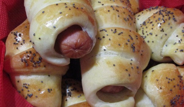 Мини кренвиршки от тесто с мас