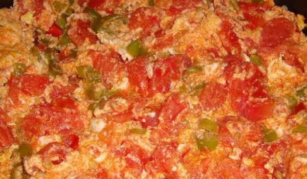 Миш-маш с пиле и тиквички