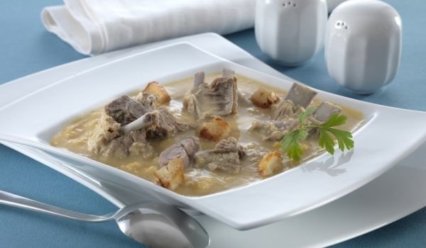 Млечен агнешки кебап