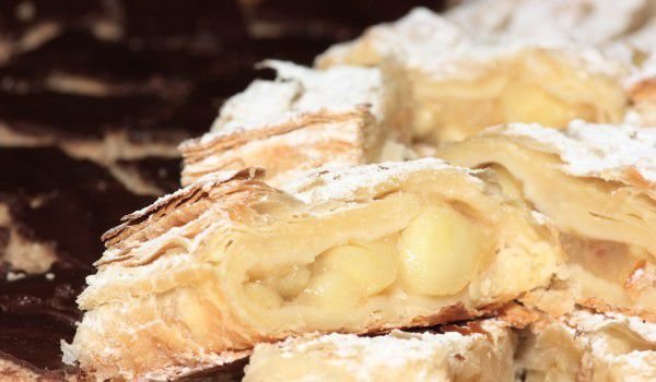 Млечна баница с грис