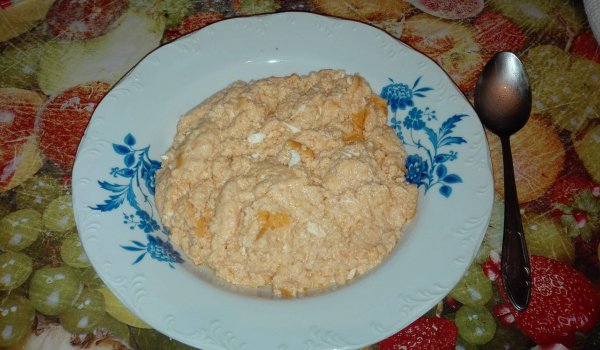 Млечна каша с яйца