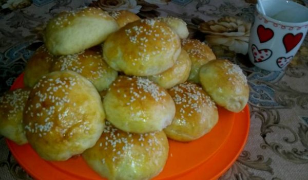 Млечни питки с кисело мляко и сметана