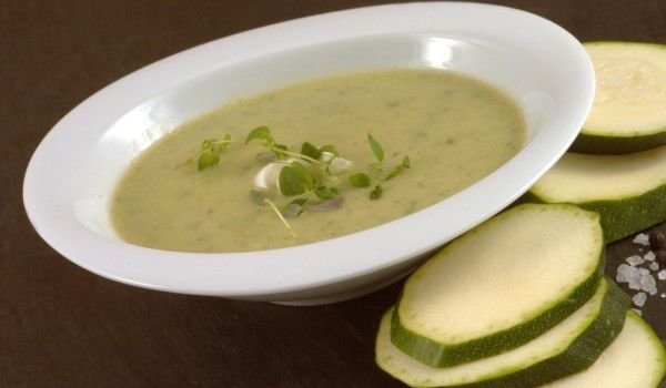 Млечник с тиквички и яйца