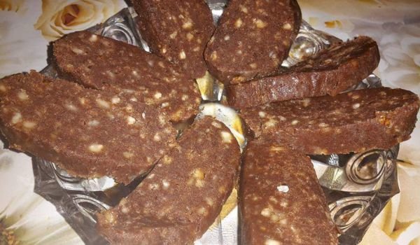 Много вкусен сладък салам