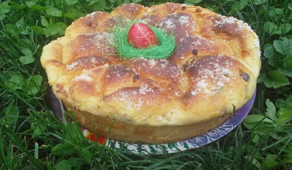 Моят козунак с два вида стафиди