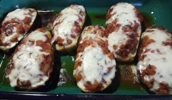 Моите сполучливи пълнени патладжани