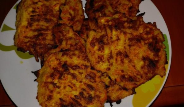 Морковени палачинки с картофи