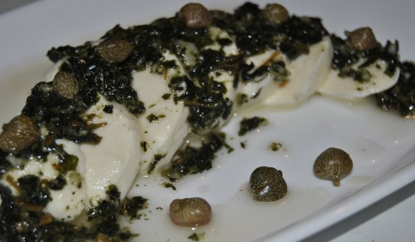 Моцарела с Чесън и Каперси