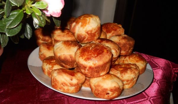 Мъфини с картофи и сирене