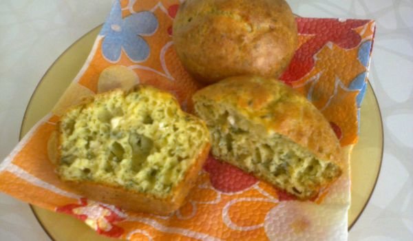 Мъфини с копър и сирене