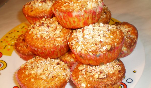 Мъфини с овесени ядки и касис