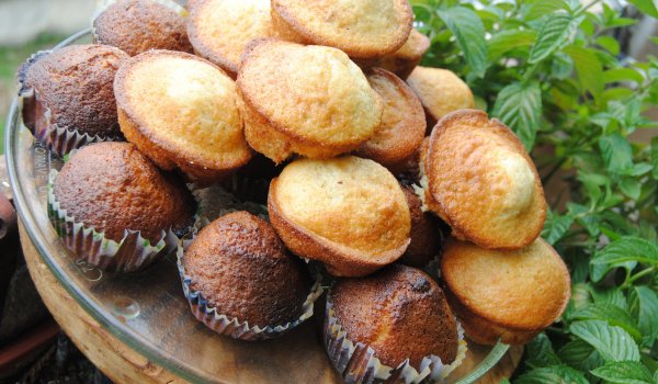 Мъфини с праскови