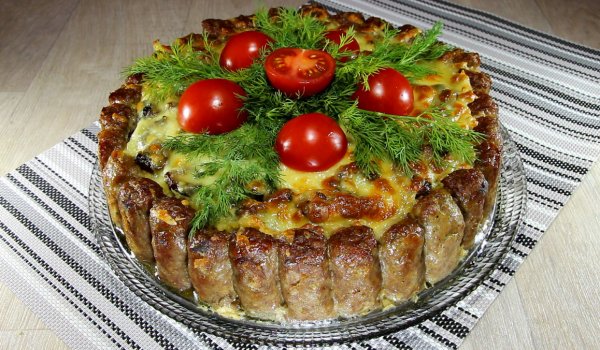 Мъжка торта (Солена торта с кебапчета)