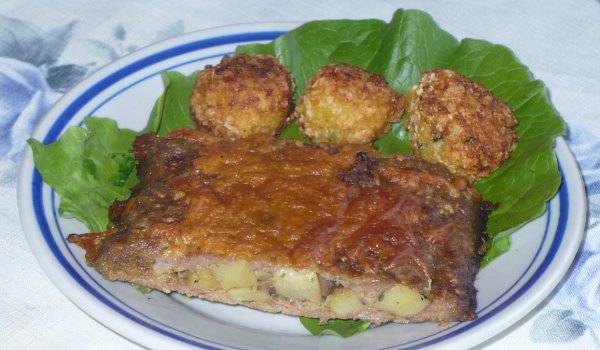 Мързеливо руло с кайма и зеленчуков микс